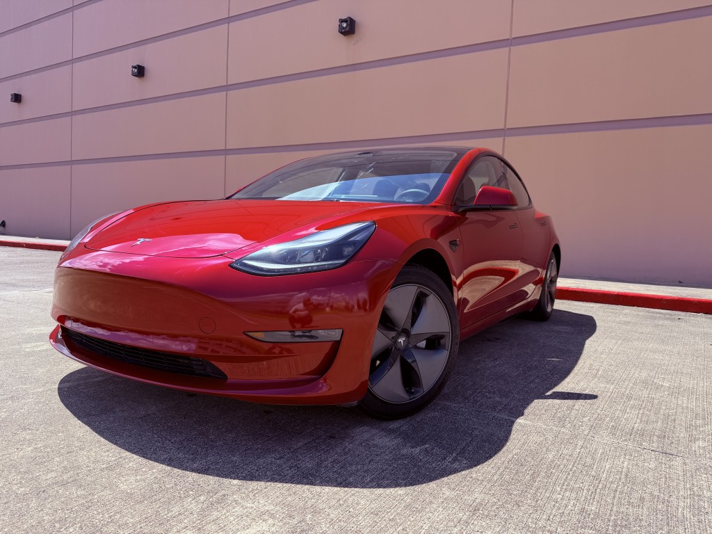 tesla model 3 2023 5YJ3E1EAXPF574185 image tesla model 3 2023 5YJ3E1EAXPF574185 image